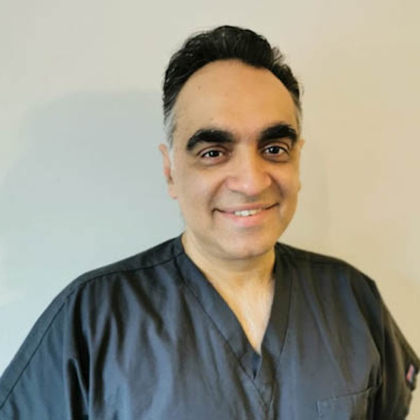 Dr Manoj Bhatia